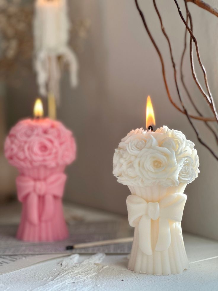 Bouquet with Knot Candle