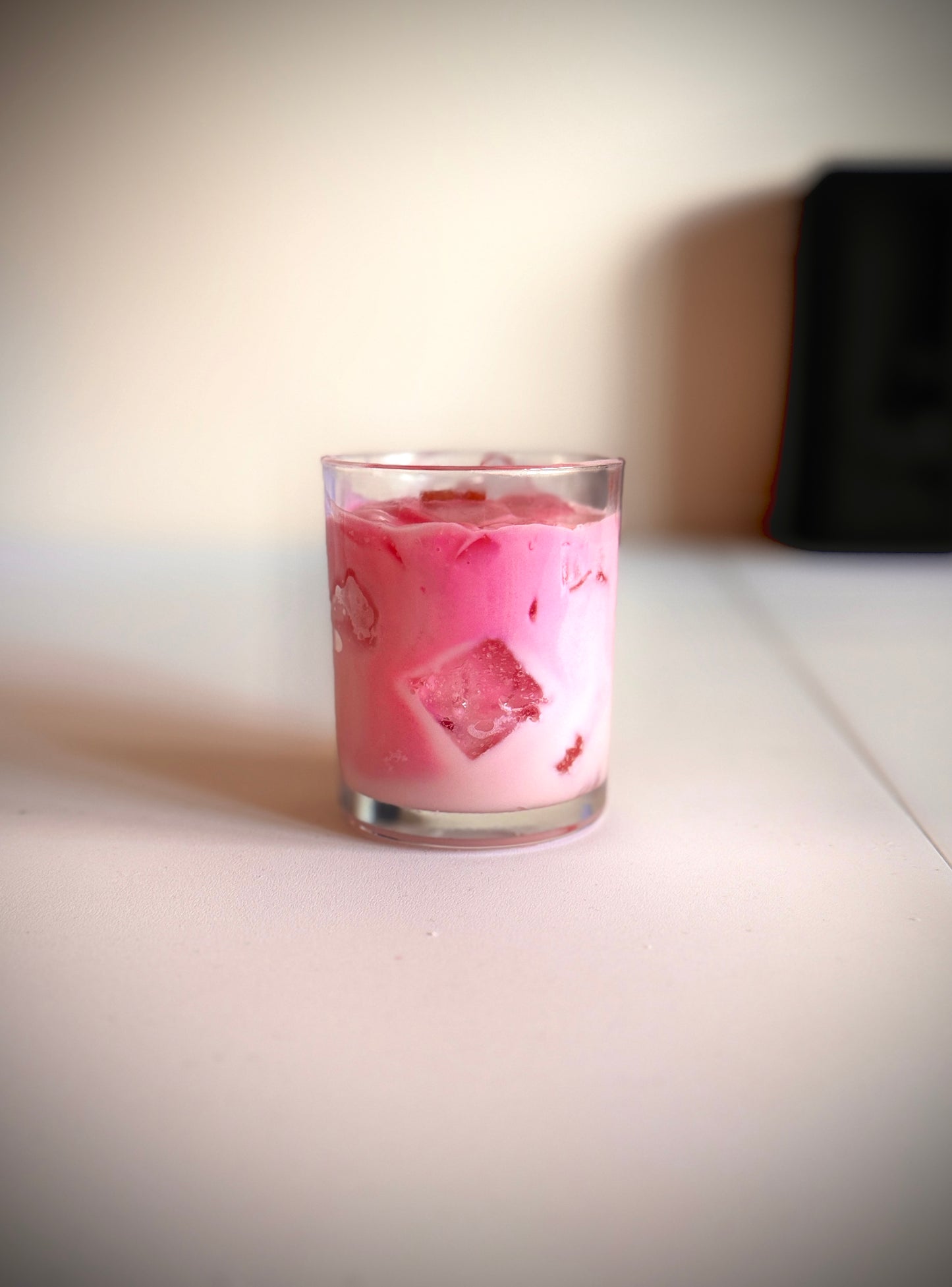 Iced Strawberry Latte Candle